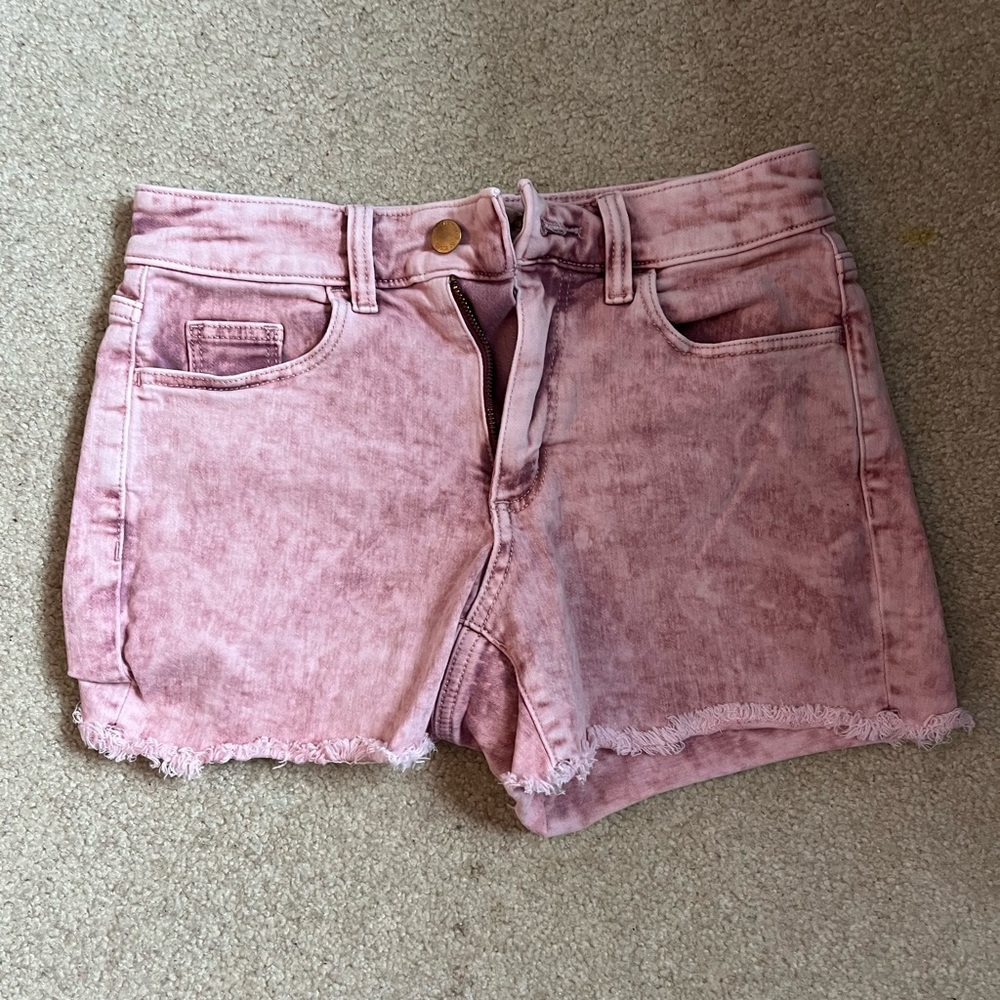 ***SOLD***Universal Thread maroon cut off Jean shorts